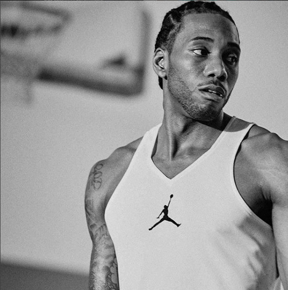 吴曦避谈无缘冠军：球队目标是击败对手，下赛季要做好细节（吴曦不谈失冠：球队重在击败对手，下赛季抓好细节）