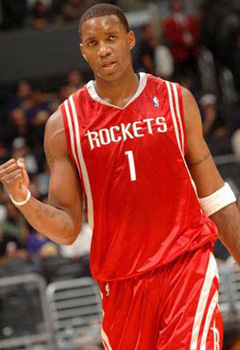 澳超半场：塔普破僵，图雷扳平，中央海岸水手1-1悉尼FC（澳超半场战报：塔普先开纪录，图雷回敬一球，中央海岸水手暂1-1悉尼FC）