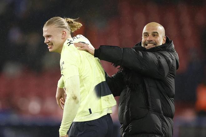 博班：因凡蒂诺现在太痴迷于搞政治，这让人感到羞耻（博班：因凡蒂诺如今过度沉迷政治，令人羞愧）