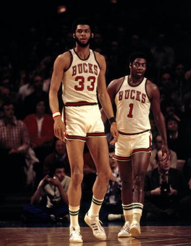 大逆转！“浙BA”宁波队73：67战胜嘉兴队取得三连胜（末节翻盘！浙BA宁波队73比67力克嘉兴队，豪取三连胜）