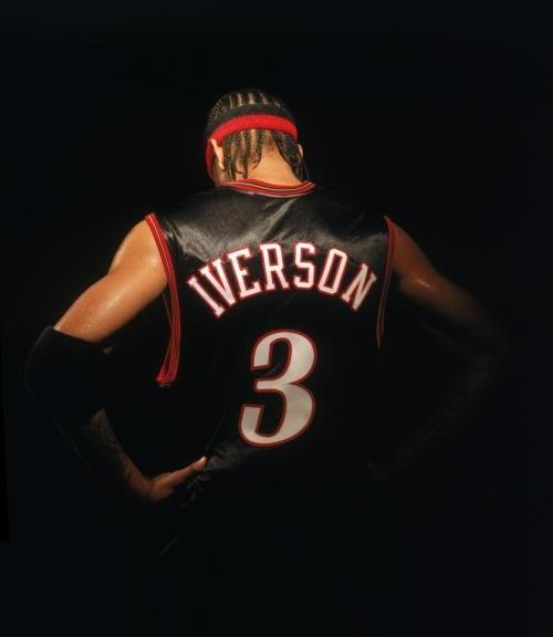 替补神兵！凯尔登·约翰逊5分钟轰13分，带队反超湖人9分（替补爆发！凯尔登·约翰逊5分钟轰13分，助球队反超湖人9分）