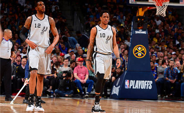 布伦森：我们不会举办NBA杯冠军游行（布伦森表示球队不会为NBA杯冠军举行游行）