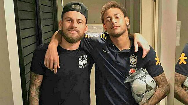 于根伟：遗憾本赛季遭申花双杀，给本赛季外援表现打70分（于根伟：本季两负申花成遗憾，外援表现打70分）