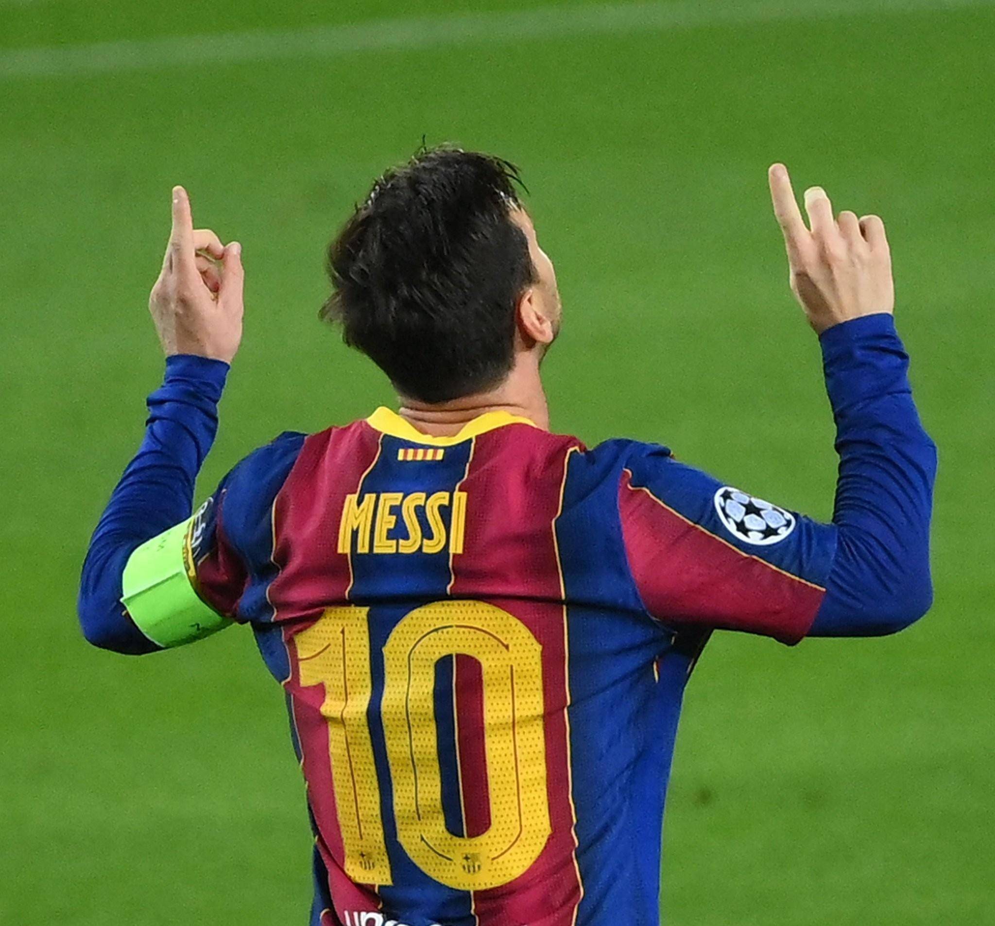 篮球CBA赛场精彩进攻合集（CBA篮球精彩进攻集锦）