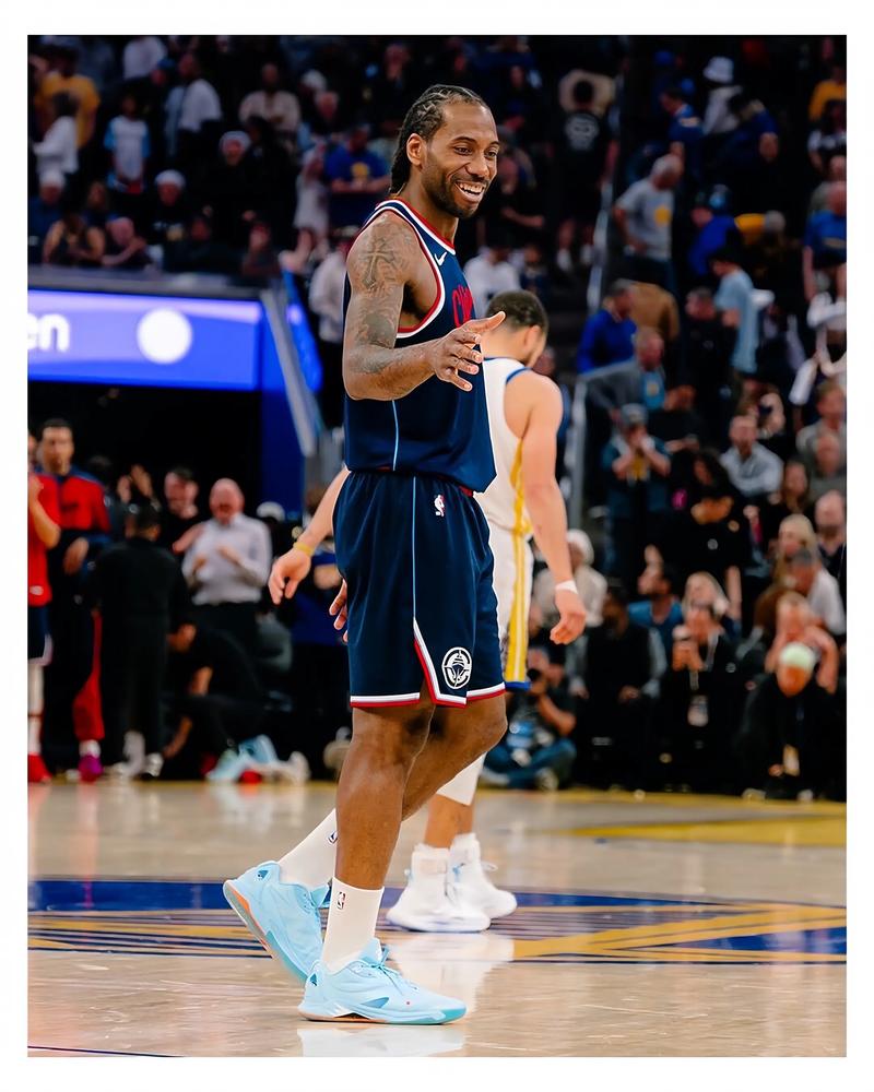 FC ONLINE｜中超争冠终章来袭！沪上双雄末轮定江山（FC ONLINE｜中超封王大结局将启！沪上双雄收官一役见分晓）