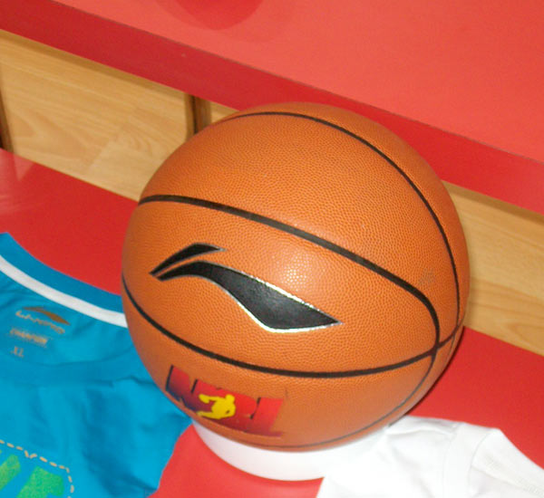 挪威双子星！哈兰德欧预赛进球最多，厄德高助攻最多（挪威双核闪耀：哈兰德欧预赛射手王，厄德高助攻王）