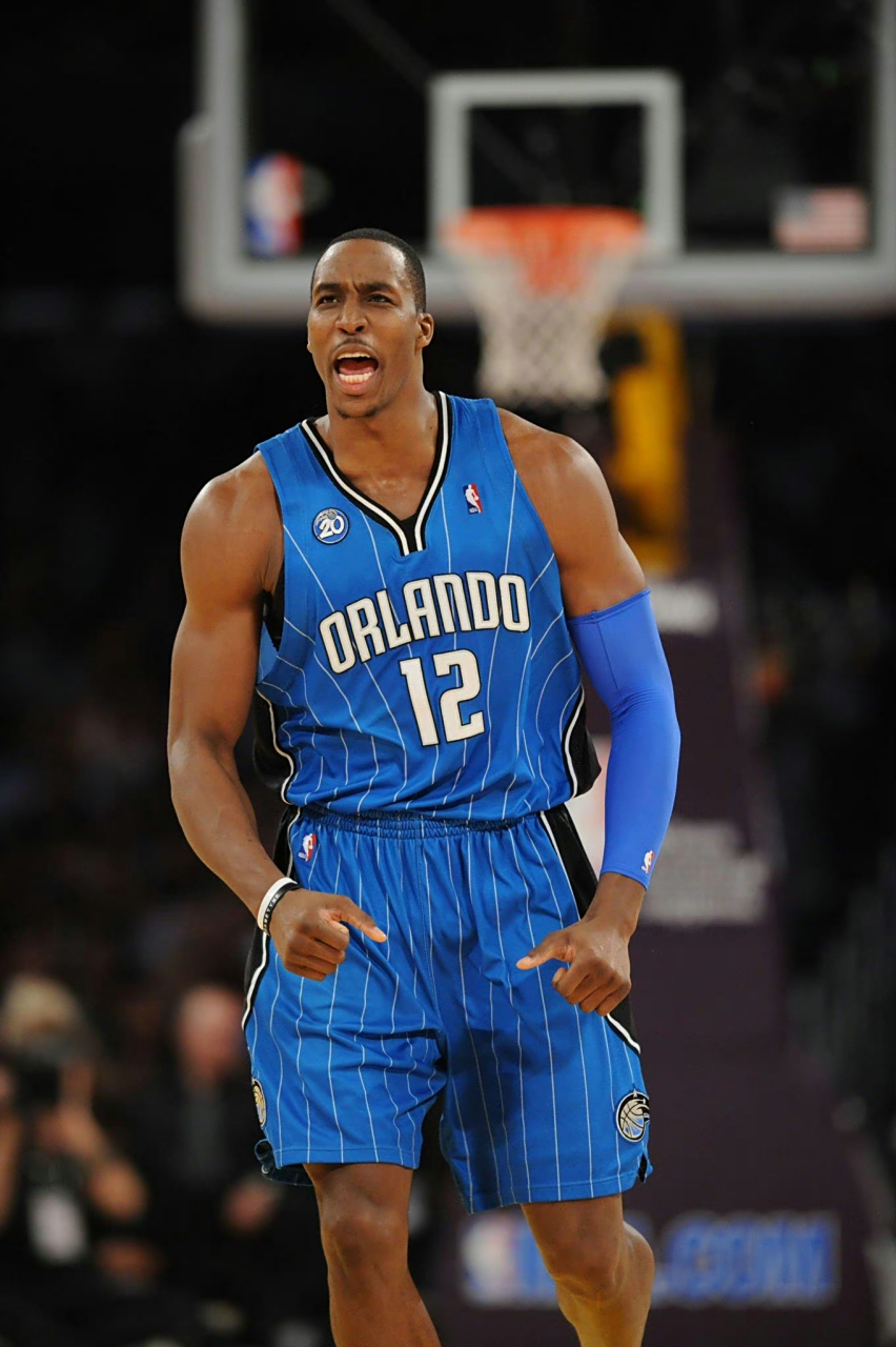 尝试新角色，德媒：罗伊斯将担任下周多特蒙德欧冠比赛评论员（德媒：罗伊斯下周将以评论员身份解说多特欧冠，尝试新身份）