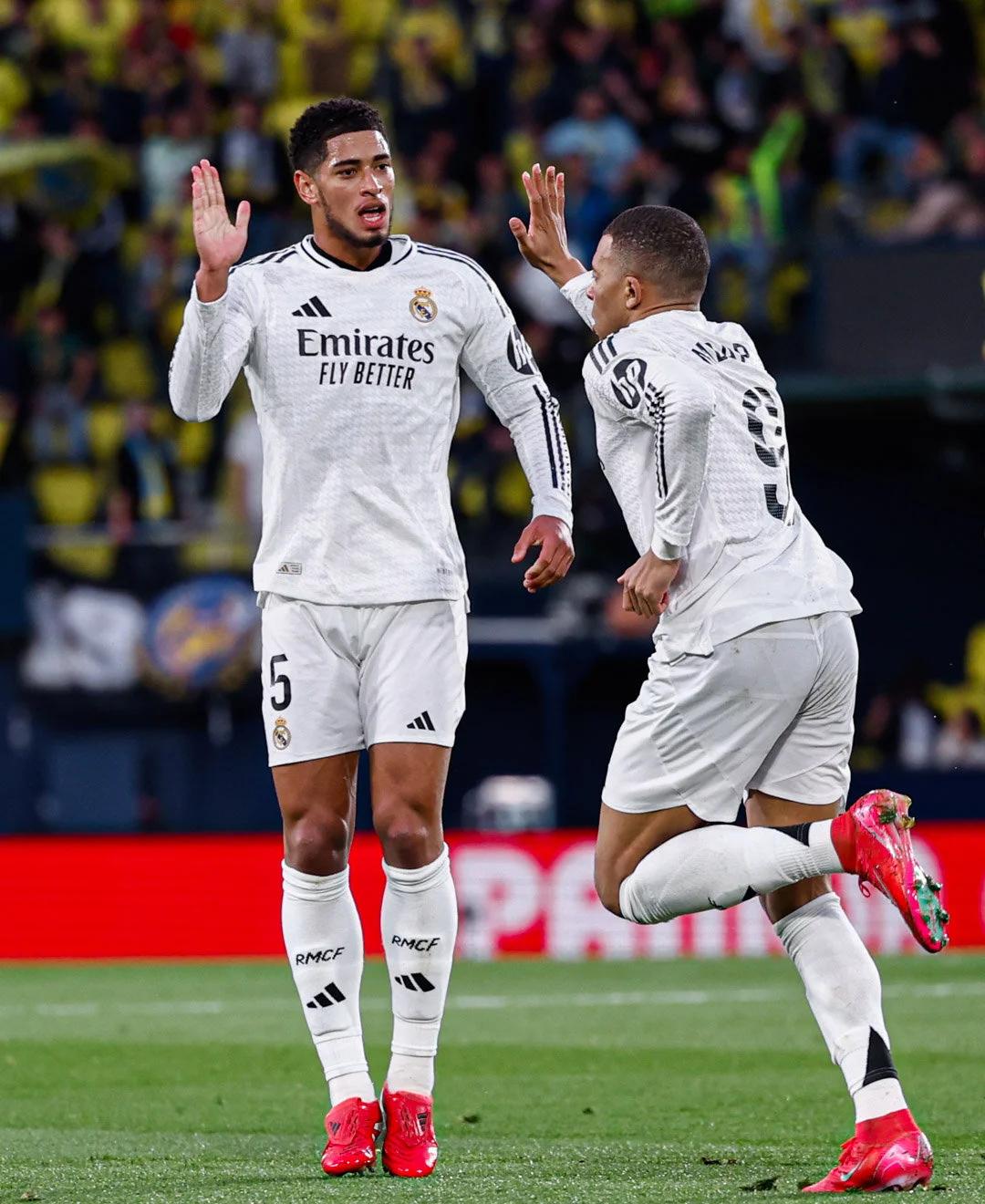 谁还质疑状元成色？弗拉格22+5+8全场0失误（状元含金量还用怀疑？弗拉格22分5板8助，全场零失误）