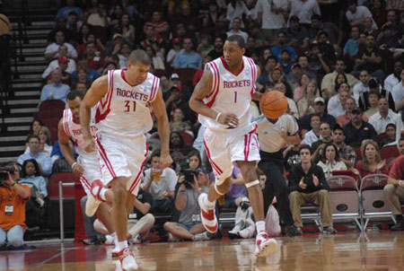 西媒：维尼修斯6场欧冠451分钟0进球，连续11场陷球荒（西媒：维尼修斯欧冠6战451分钟颗粒无收，已连续11场未破门）