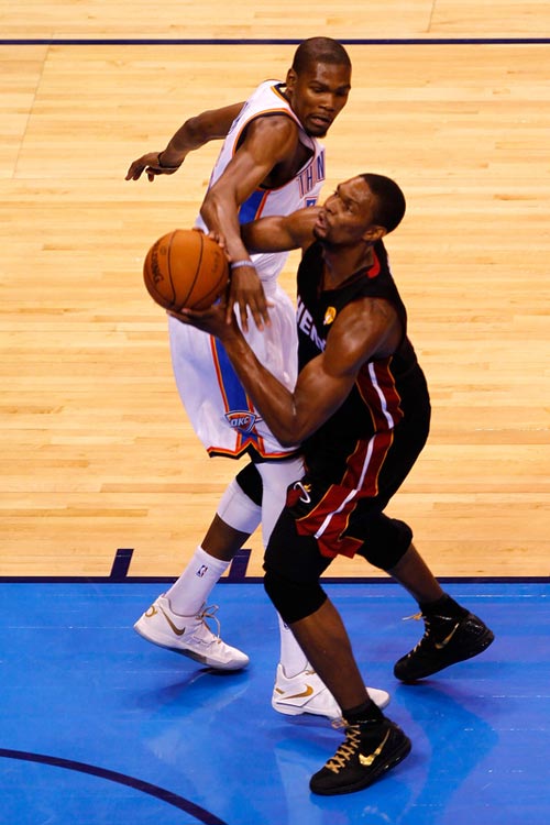 戴奇谈奥多伊：第二球应该是传中，但他平时总能踢出这种效果（戴奇评奥多伊：第二球本意是传中，但他平时也常踢出类似效果）