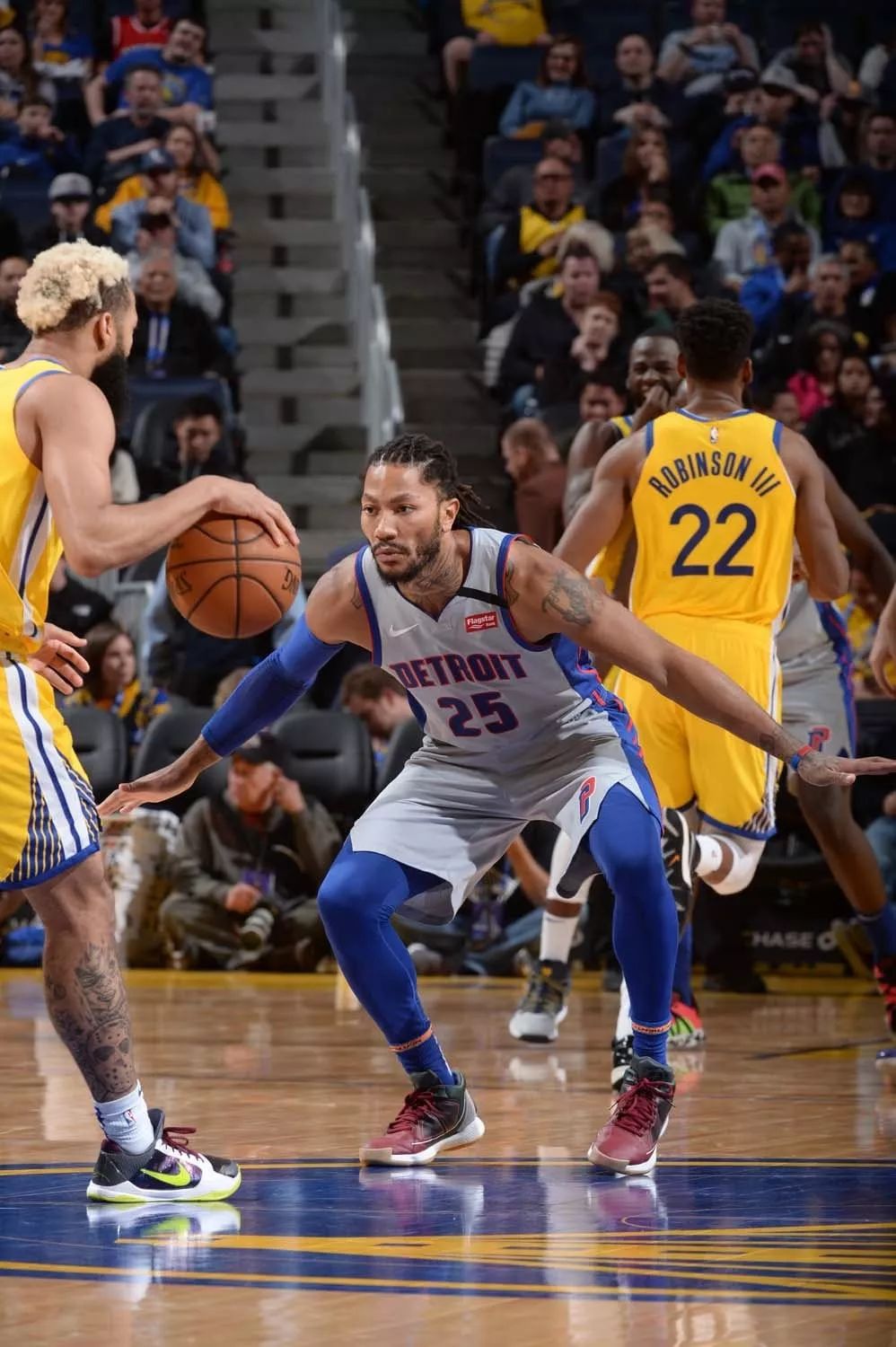 卡佩罗：这场比赛的VAR非常可耻，那是一粒丑闻般的点球（卡佩罗怒批本场VAR：那记点球判罚简直是一场丑闻）