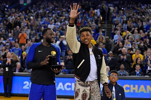 美记：追梦不会被禁赛或罚款，科尔严厉训斥旨在强调失误问题（美媒：追梦不会遭禁赛或罚款，科尔严厉批评意在突出失误问题）