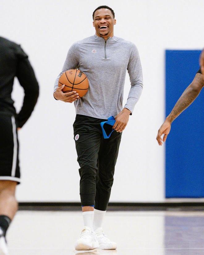 意甲半场：扎尼奥洛破门，帕尔马0-1乌迪内斯（意甲半场战报：扎尼奥洛建功，乌迪内斯1-0领先帕尔马）