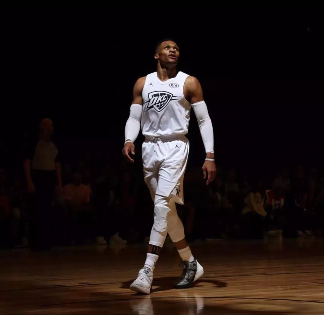 【欧联综述】维拉延续欧战主场全胜 圆神助贝蒂斯告捷（欧联快讯：维拉延续欧战主场全胜势头 圆神建功助贝蒂斯取胜）