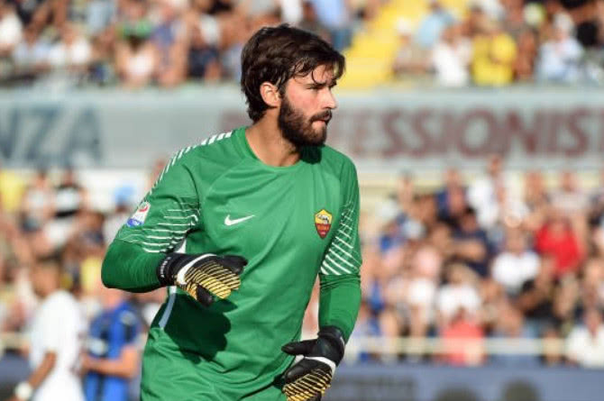 意甲第13轮裁判：科卢吹米兰vs拉齐奥，马萨吹罗马vs那不勒斯（意甲第13轮裁判名单：米兰vs拉齐奥由科卢执法，罗马vs那不勒斯由马萨吹罚）