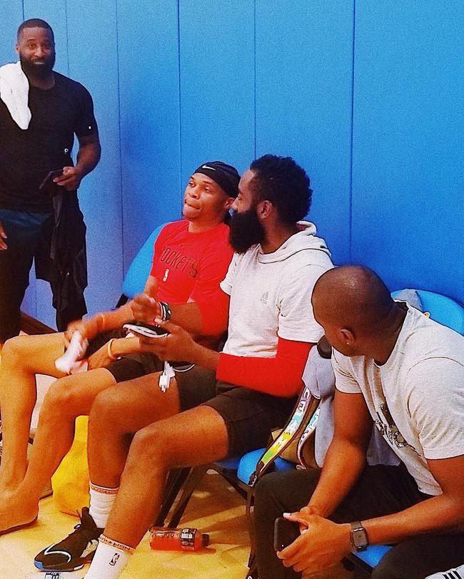 苏炳添一黄战七黑世界名画！那一夜没有倒数第三，只有世界第六（苏炳添的高光一夜：没有倒数第三，只有世界第六）